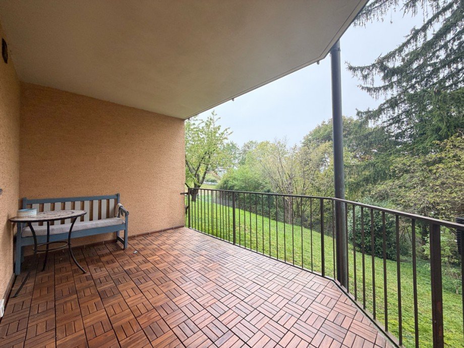 Balkon mit Blick ins Gr�ne Erdgeschosswohnung Stuttgart / Birkach