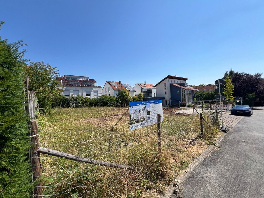 Blick auf den Bauplatz Einfamilienhaus Stuttgart / Feuerbach