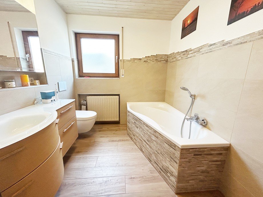 Tageslichtbad Maisonettewohnung Filderstadt / Harthausen