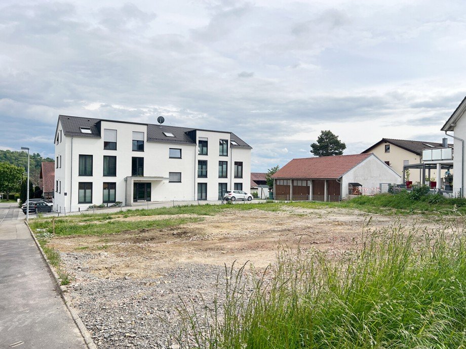 Blick auf den Bauplatz Einfamilienhaus Herrenberg / Affst�tt