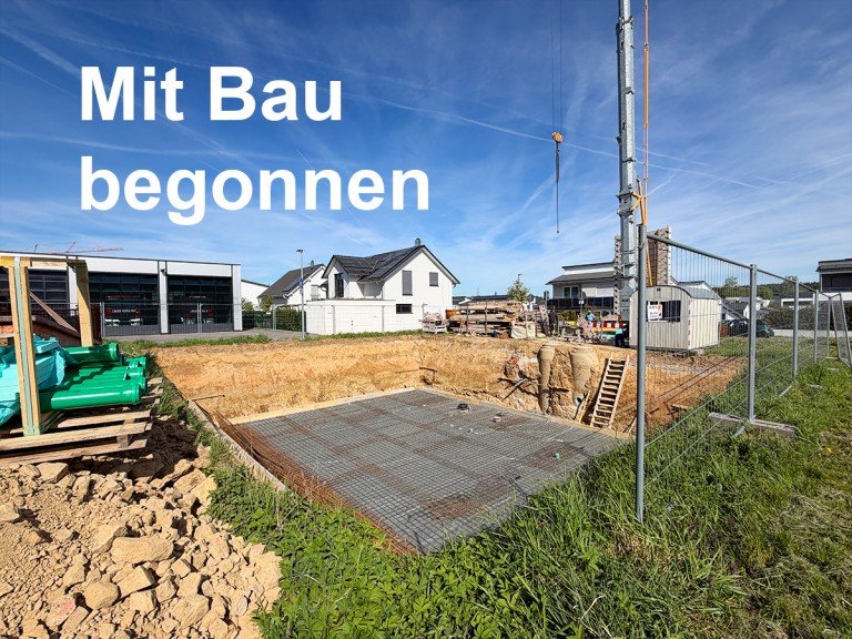Blick auf den Bauplatz G�rtringen Doppelhaush�lfte Offene Bes. am Sa. 16.05. von 10:00-11:00 Uhr: Wohnen in sehr beliebter Lage von G�rtringen