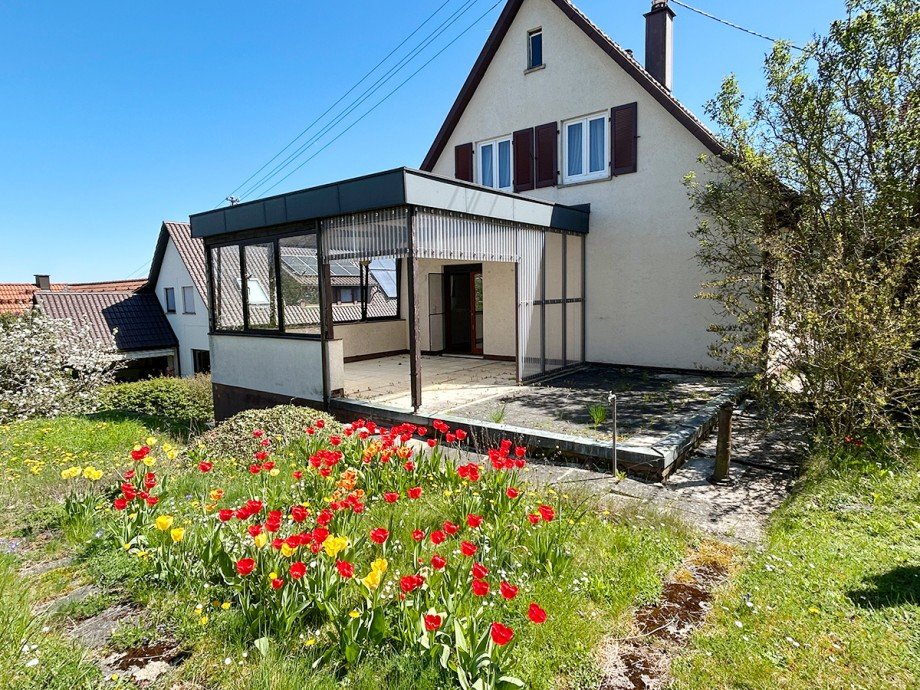 Ansicht mit gro�er Terrasse Einfamilienhaus Renningen / Malmsheim