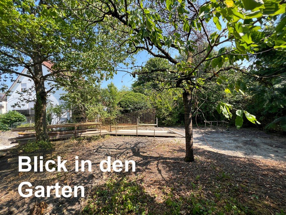 Blick in den Garten Doppelhaush�lfte Stuttgart / M�hringen