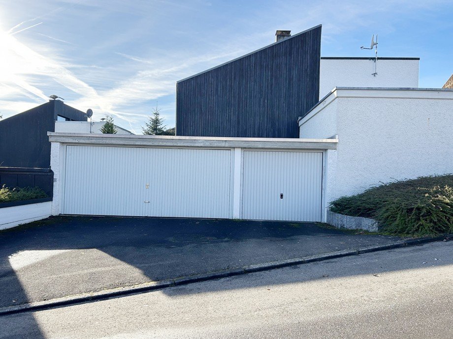 Doppelgarage Einfamilienhaus Sch�naich