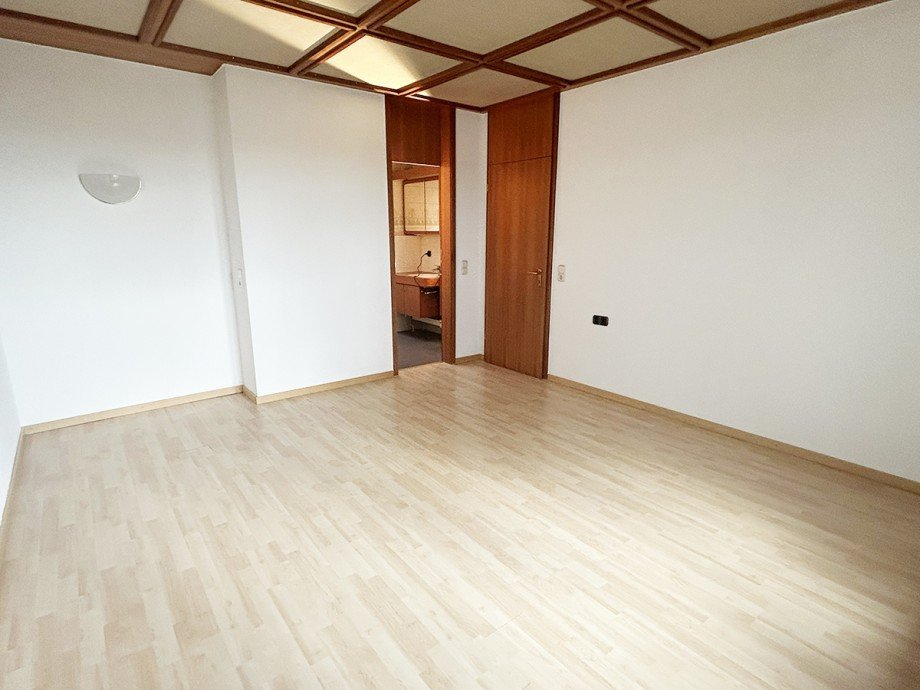 Schlafen mit Zugang ins Bad Penthousewohnung Sindelfingen