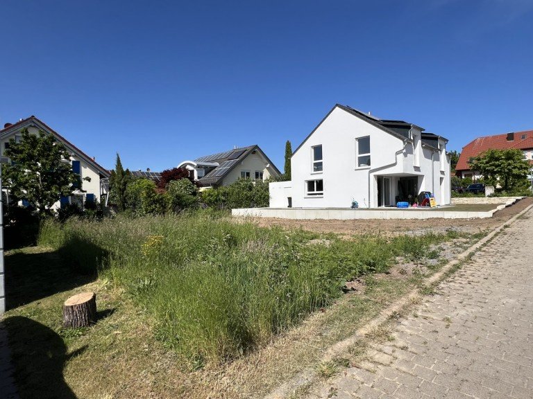 Blick auf Bauplatz Affalterbach Einfamilienhaus Mehr als nur 4 W�nde Schl�sselfertiges Neubau-EFH in Affalterbach