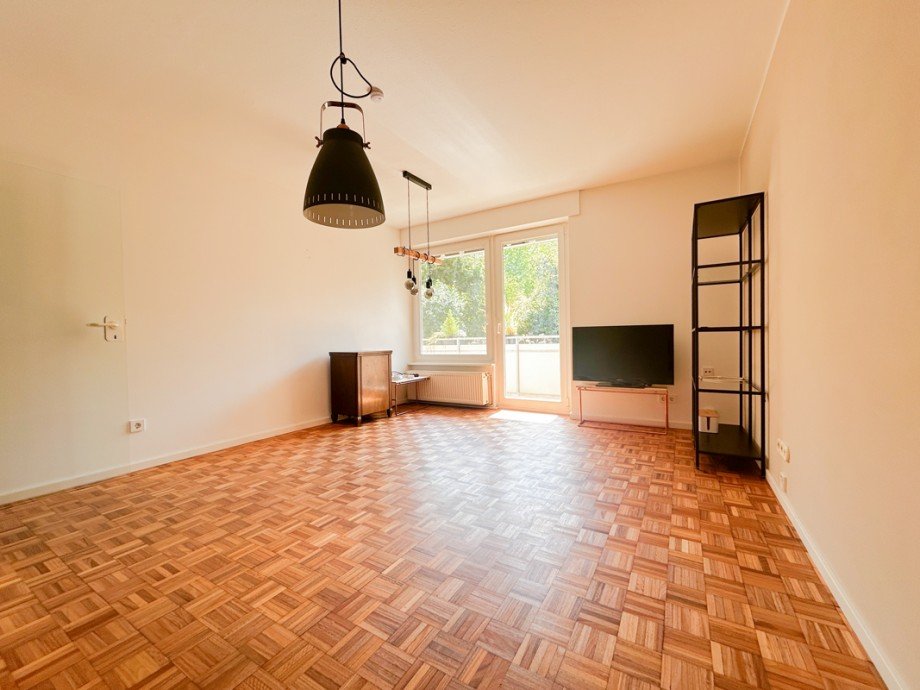 Wohnbereich Erdgeschosswohnung Stuttgart / Obert�rkheim