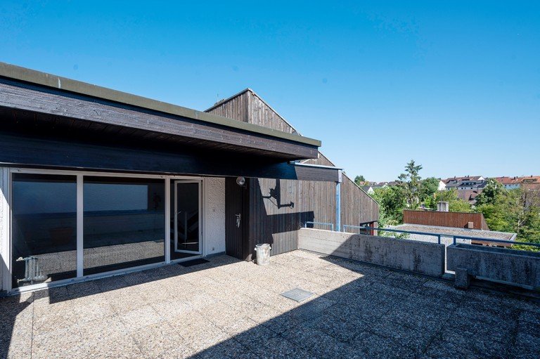 Dachterrasse mit Blick Sch�naich - Sch�naich Einfamilienhaus Sch�naich: Viel Platz f�r die Familie Architektenhaus mit Dachterrasse, Doppelgarage